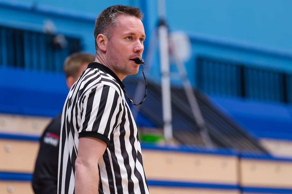 Referee 5