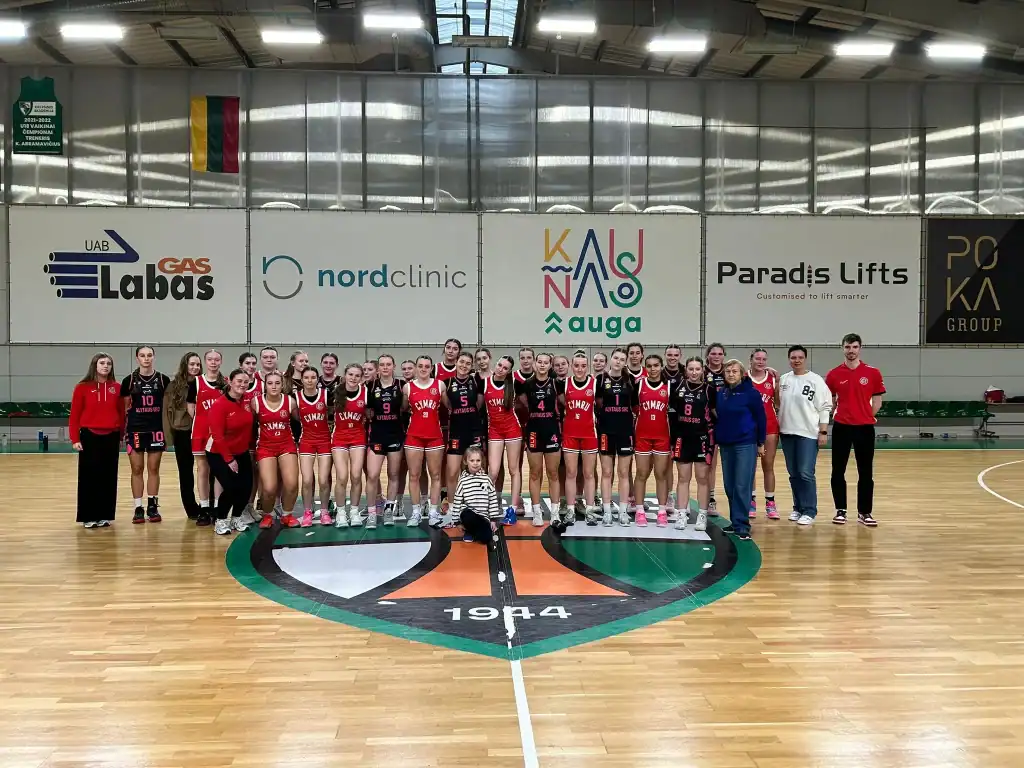 U17 G game 3 pic